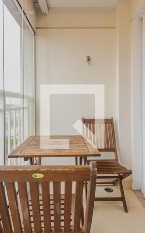 Apartamento para alugar com 30m², 1 quarto e 1 vagaVaranda