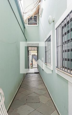 Casa à venda com 150m², 3 quartos e 2 vagas Casa à venda com 150m², 3 quartos e 2 vagasQuintal