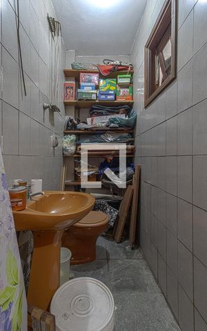 Casa à venda com 119m², 4 quartos e 2 vagas Casa à venda com 119m², 4 quartos e 2 vagasbanheiro quarto serviço_2