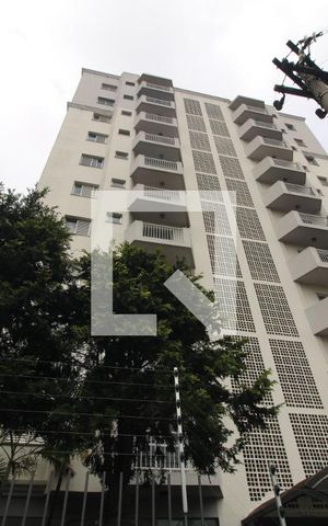 Apartamento para alugar com 64m², 2 quartos e 1 vagaFachada