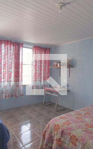 Casa à venda com 88m², 1 quarto e 3 vagasSuite