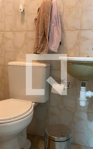 Casa à venda com 143m², 3 quartos e 2 vagas Casa à venda com 143m², 3 quartos e 2 vagasBanheiro