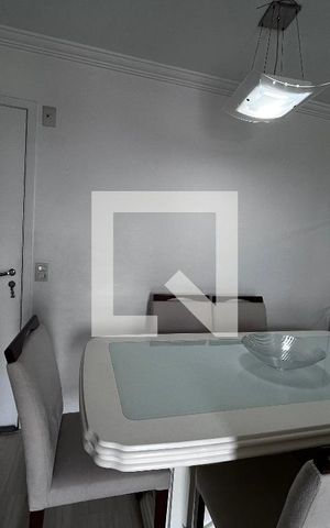 Apartamento à venda com 50m², 2 quartos e 1 vaga Apartamento à venda com 50m², 2 quartos e 1 vagaSala
