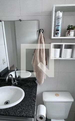 Apartamento à venda com 50m², 2 quartos e 1 vaga Apartamento à venda com 50m², 2 quartos e 1 vagaBanheiro