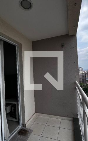 Apartamento à venda com 50m², 2 quartos e 1 vaga Apartamento à venda com 50m², 2 quartos e 1 vagaSacada