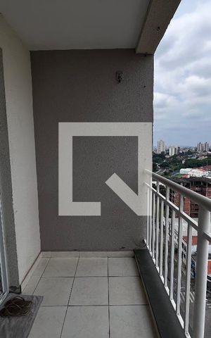 Apartamento à venda com 50m², 2 quartos e 1 vaga Apartamento à venda com 50m², 2 quartos e 1 vagaSacada