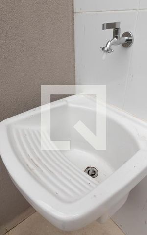Apartamento à venda com 60m², 2 quartos e 1 vagaÁrea de Serviço