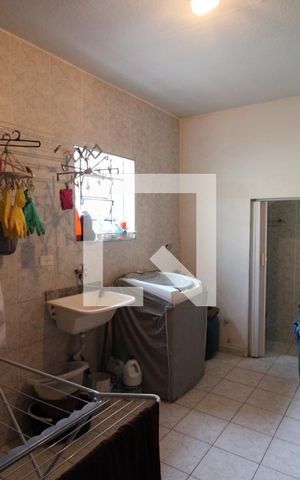 Casa à venda com 325m², 3 quartos e 1 vagaArea de Serviço