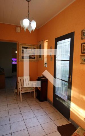 Casa à venda com 325m², 3 quartos e 1 vagaCorredor