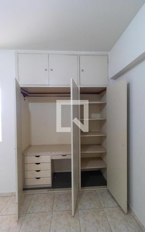 Apartamento à venda com 50m², 1 quarto e sem vaga Apartamento à venda com 50m², 1 quarto e sem vagaQuarto - Armário