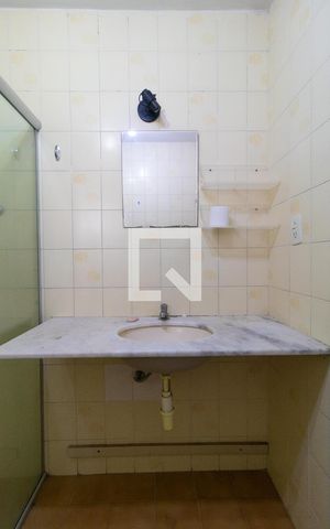 Apartamento à venda com 50m², 1 quarto e sem vaga Apartamento à venda com 50m², 1 quarto e sem vagaBanheiro