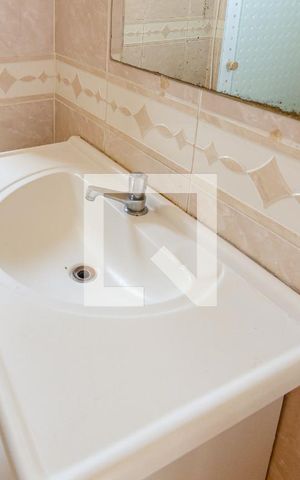 Apartamento à venda com 65m², 2 quartos e 1 vaga Apartamento à venda com 65m², 2 quartos e 1 vagaBanheiro Social