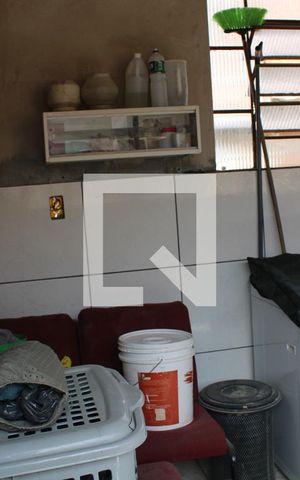 Casa à venda com 100m², 1 quarto e 1 vagaArea externa segundo piso