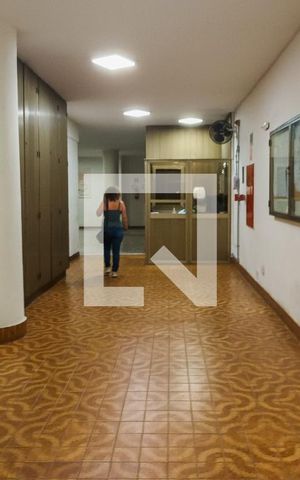 Apartamento à venda com 79m², 2 quartos e sem vagaHall de entrada