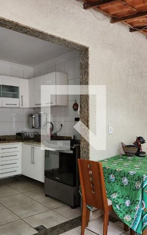 Casa à venda com 210m², 5 quartos e 3 vagas Casa à venda com 210m², 5 quartos e 3 vagasCozinha