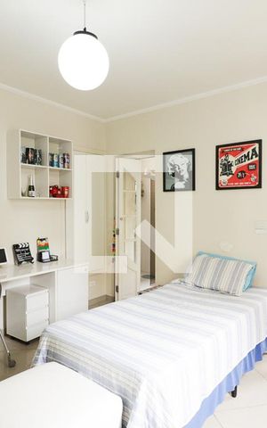 Casa à venda com 122m², 4 quartos e 2 vagasSuíte 3