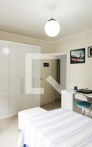 Casa à venda com 122m², 4 quartos e 2 vagasSuíte 3