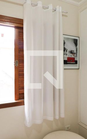 Casa à venda com 122m², 4 quartos e 2 vagasSuíte 2