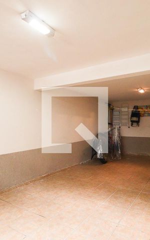 Casa à venda com 122m², 4 quartos e 2 vagasGaragem