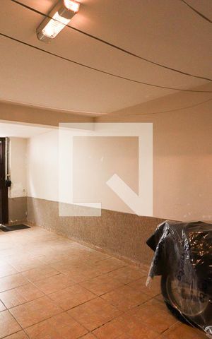 Casa à venda com 122m², 4 quartos e 2 vagasGaragem