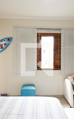 Casa à venda com 122m², 4 quartos e 2 vagasSuíte 3
