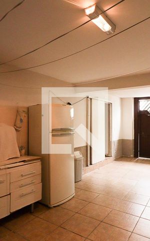 Casa à venda com 122m², 4 quartos e 2 vagasGaragem