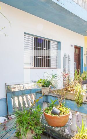 Casa para alugar com 140m², 3 quartos e sem vagaQuintal