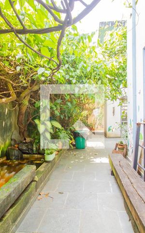 Casa para alugar com 140m², 3 quartos e sem vagaQuintal