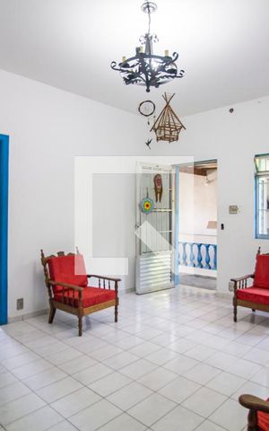 Casa para alugar com 140m², 3 quartos e sem vagaSala