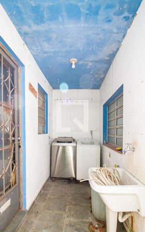Casa para alugar com 140m², 3 quartos e sem vagaÁrea de Serviço