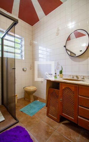 Casa para alugar com 140m², 3 quartos e sem vagaBanheiro