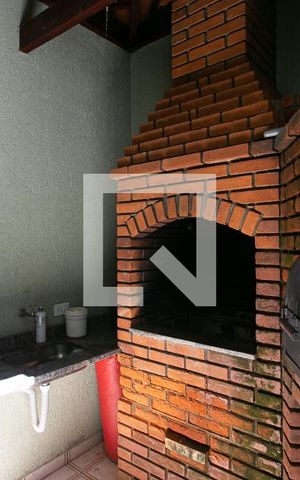 Casa à venda com 125m², 3 quartos e 2 vagasChurrasqueira e Forno de Pizza