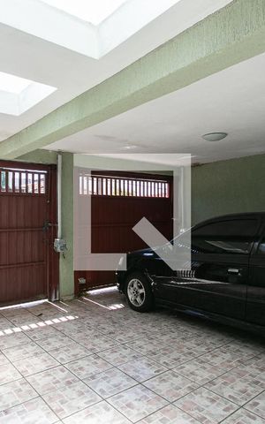 Casa à venda com 125m², 3 quartos e 2 vagasGaragem