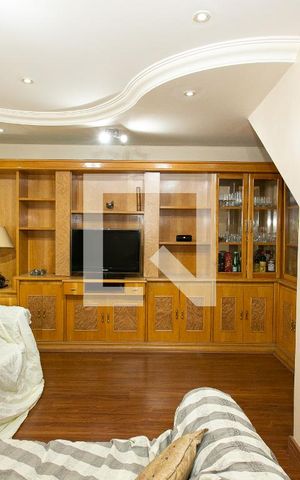 Casa à venda com 125m², 3 quartos e 2 vagasSala