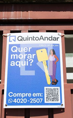 Casa à venda com 125m², 3 quartos e 2 vagasFachada - Placa