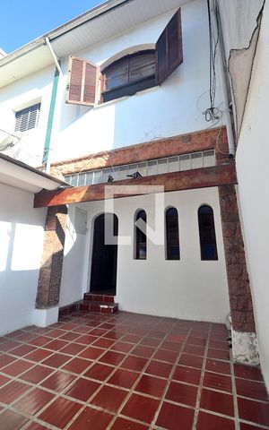Casa à venda com 111m², 2 quartos e 1 vagaGaragem