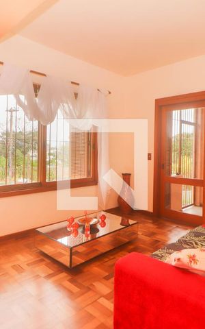 Casa à venda com 400m², 4 quartos e 4 vagas Casa à venda com 400m², 4 quartos e 4 vagasSala