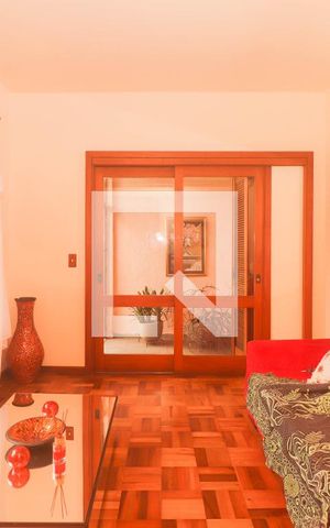 Casa à venda com 400m², 4 quartos e 4 vagas Casa à venda com 400m², 4 quartos e 4 vagasSala