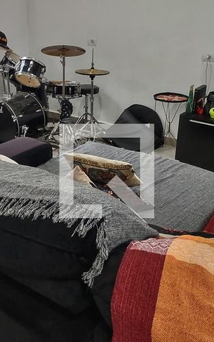 Casa para alugar com 440m², 3 quartos e 6 vagas Casa para alugar com 440m², 3 quartos e 6 vagasSala