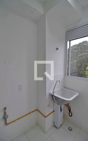 Apartamento para alugar com 48m², 2 quartos e sem vaga Apartamento para alugar com 48m², 2 quartos e sem vagaÁrea de Serviço