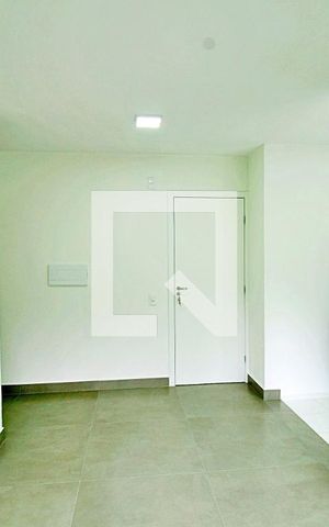 Apartamento para alugar com 48m², 2 quartos e sem vaga Apartamento para alugar com 48m², 2 quartos e sem vagaSala