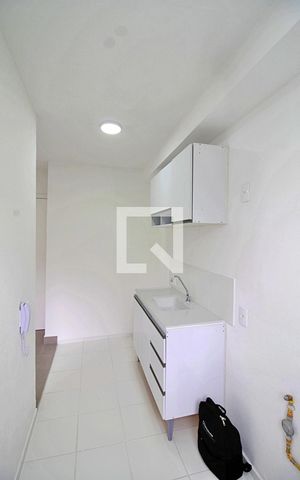 Apartamento para alugar com 48m², 2 quartos e sem vaga Apartamento para alugar com 48m², 2 quartos e sem vagaCozinha