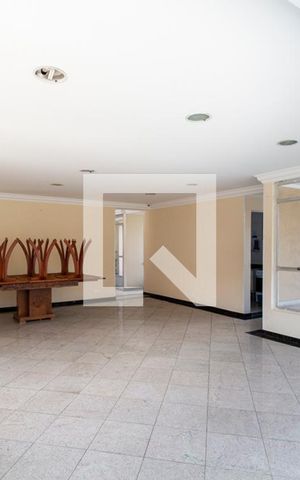 Apartamento à venda com 70m², 3 quartos e 1 vaga Apartamento à venda com 70m², 3 quartos e 1 vagaÁrea comum - Salão de festas