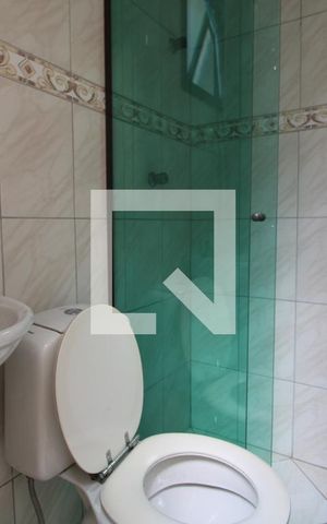 Apartamento para alugar com 149m², 4 quartos e 3 vagasBanheiro da piscina 