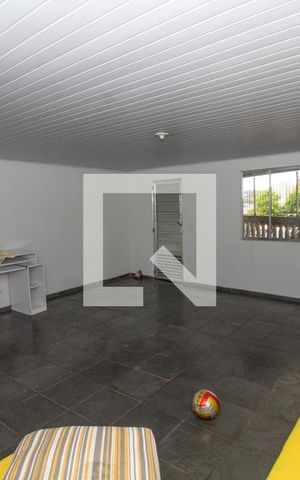 Casa à venda com 293m², 3 quartos e 4 vagas Casa à venda com 293m², 3 quartos e 4 vagasSala Superior