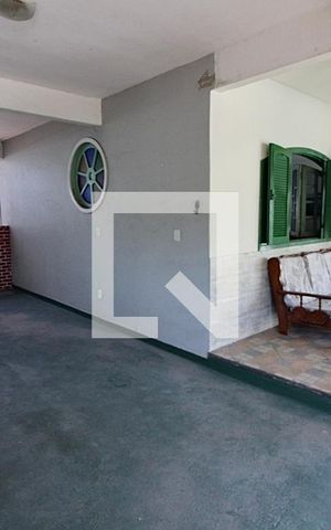 Casa para alugar com 600m², 6 quartos e 5 vagas Casa para alugar com 600m², 6 quartos e 5 vagasGaragem