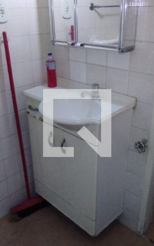 Apartamento para alugar com 50m², 1 quarto e sem vaga Apartamento para alugar com 50m², 1 quarto e sem vagaBanheiro