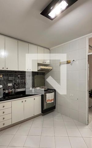 Apartamento à venda com 131m², 3 quartos e 2 vagasCozinha