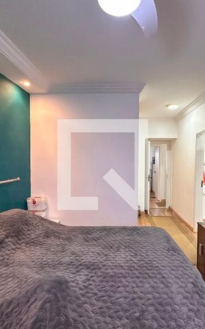 Apartamento à venda com 131m², 3 quartos e 2 vagasSuíte
