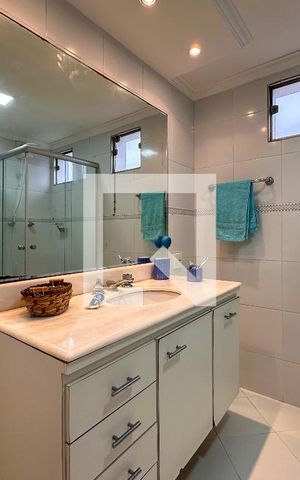 Apartamento à venda com 131m², 3 quartos e 2 vagasBanheiro Social